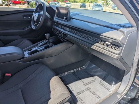 Used 2023 Honda Accord EX image 20