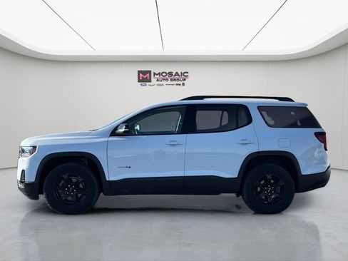 Used 2022 GMC Acadia AT4 image 4