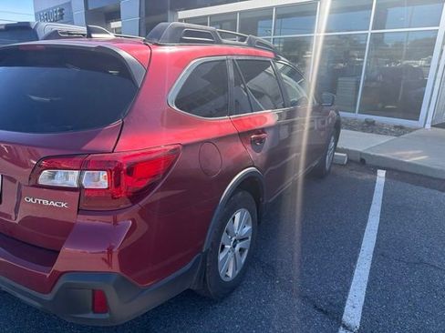 Used 2018 Subaru Outback 2.5i Premium w/ Protection Package #1 AWD/4WD image 28