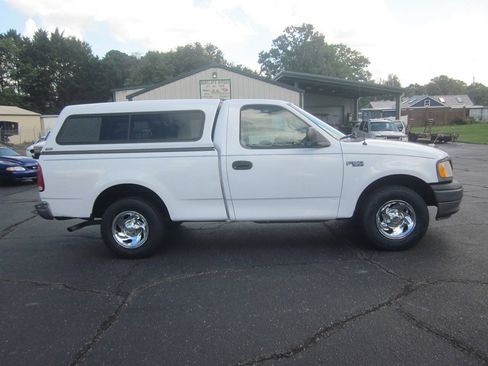 Used 2002 Ford F150 XL RWD image 5