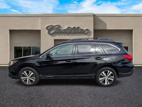 Used 2018 Subaru Outback 2.5i Limited AWD/4WD image 7