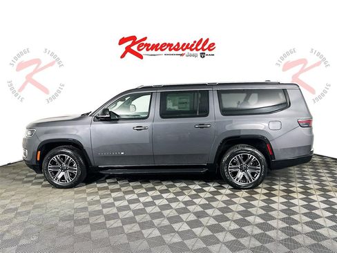 New 2025 Jeep Wagoneer L Series II w/ Convenience Group I image 4