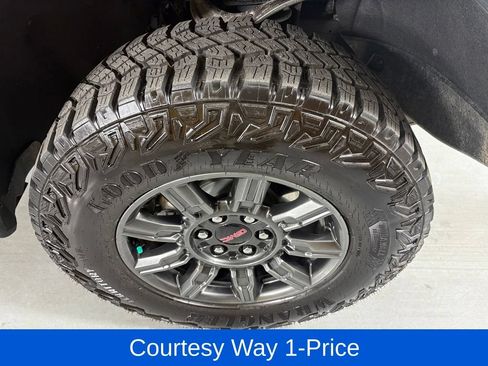 Used 2025 GMC Sierra 1500 AT4X AWD/4WD image 13