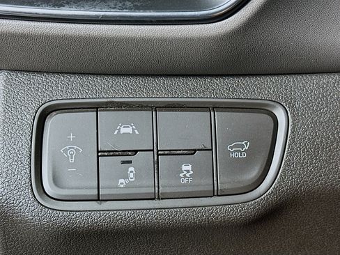 Used 2020 Hyundai Santa Fe Limited FWD image 17