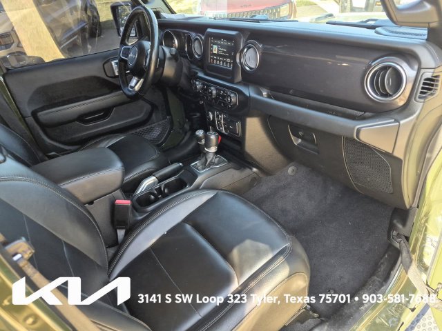 Used 2021 Jeep Wrangler Unlimited Sahara AWD/4WD image 10
