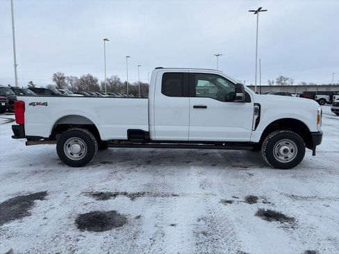 Used 2023 Ford F350 XL w/ Snow Plow Prep Package image 6