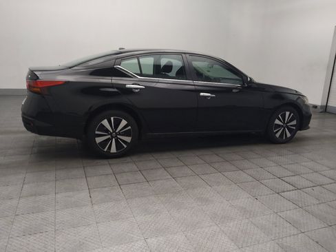 Used 2021 Nissan Altima 2.5 SV w/ SV Premium Package AWD/4WD image 10