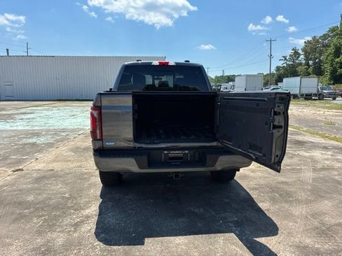 Used 2025 Ford F150 Platinum w/ FX4 Off-Road Package AWD/4WD image 19