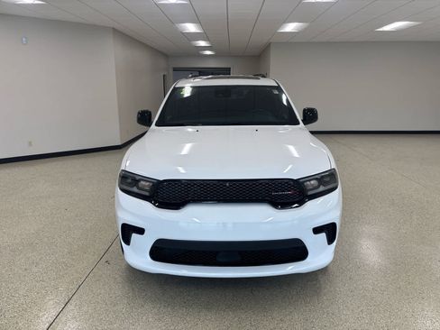 Used 2024 Dodge Durango SXT w/ SXT Blacktop Group image 2