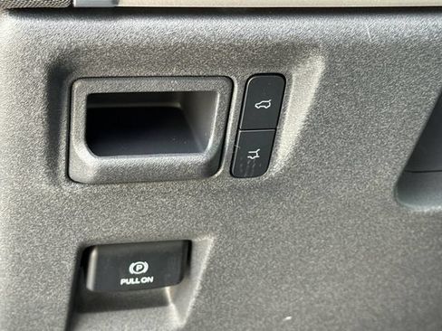 New 2026 Ford Expedition Active RWD image 23