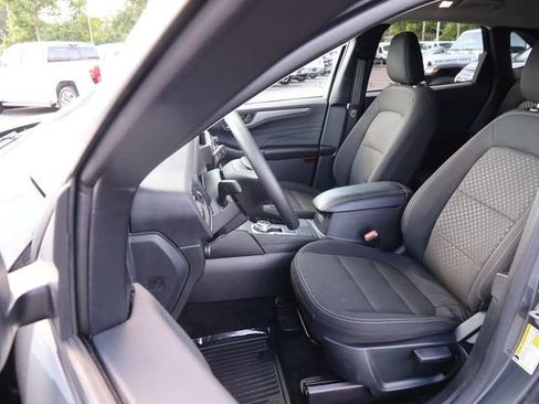 Used 2025 Ford Escape Active FWD image 8