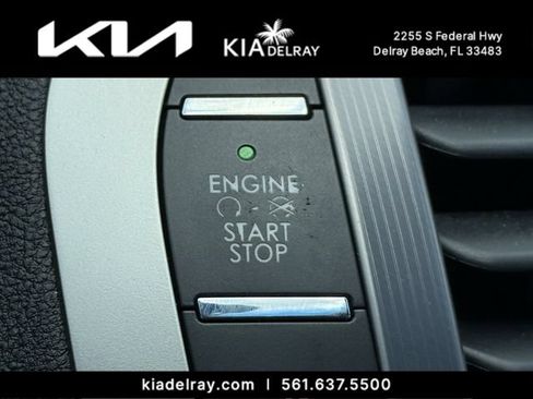 Used 2020 Lincoln MKZ Reserve w/ Luxury Package FWD image 32