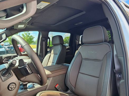 Used 2026 GMC Sierra 1500 Denali w/ Denali Reserve Package AWD/4WD image 21