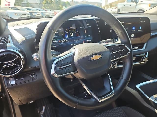 Used 2026 Chevrolet Equinox LT FWD image 11