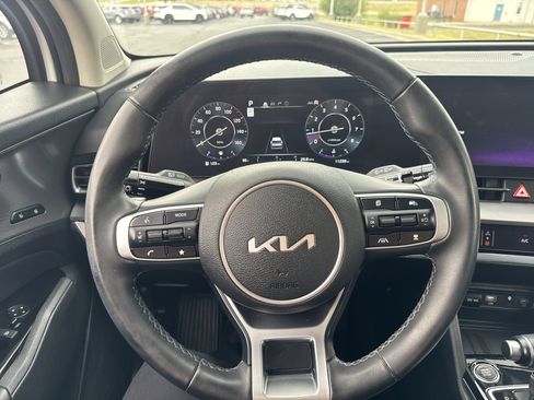 Used 2024 Kia Sportage SX FWD image 14