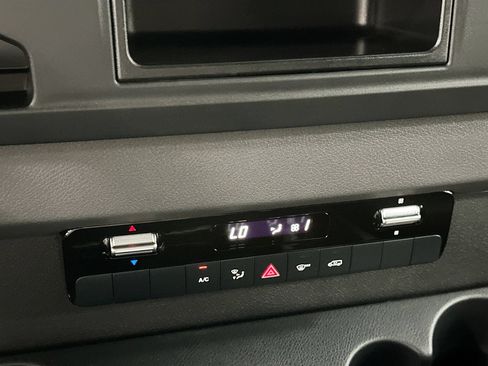 Used 2026 Mercedes-Benz Sprinter 2500 image 16