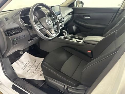 Used 2021 Nissan Sentra SV FWD image 14