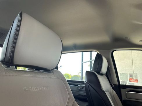 New 2026 RAM 1500 Laramie AWD/4WD image 15