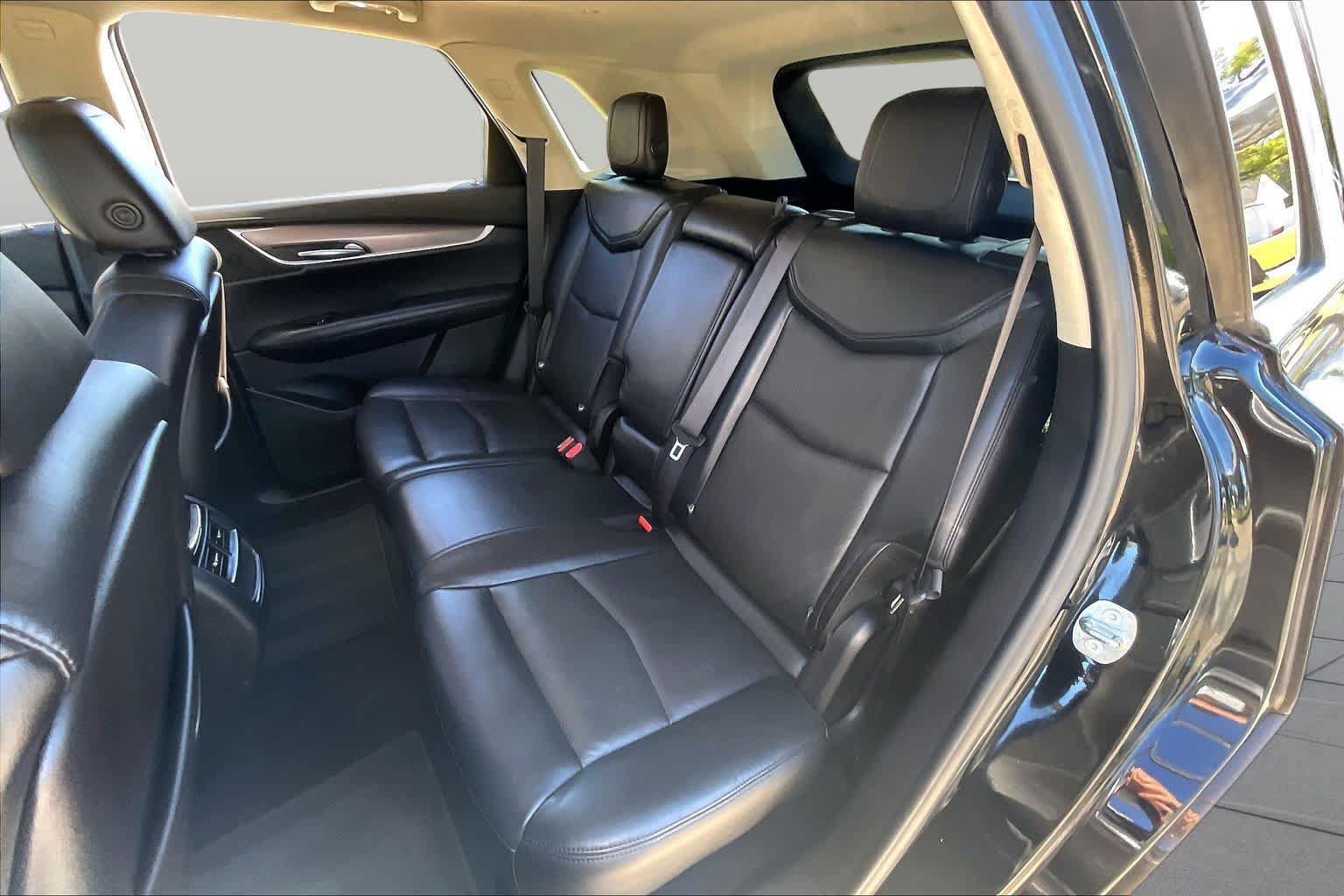 Used 2019 Cadillac XT5 Premium Luxury AWD/4WD image 20