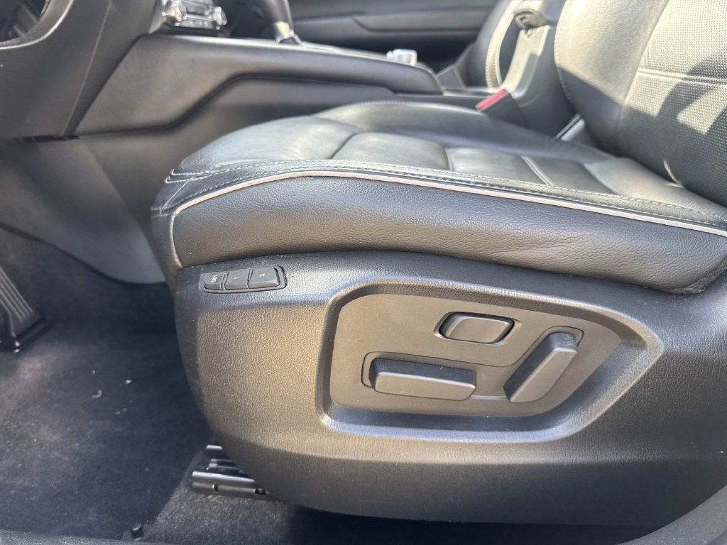 Used 2025 MAZDA CX-5 AWD 2.5 S w/ Preferred Package image 17