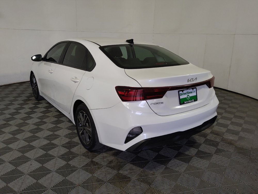 Used 2023 Kia Forte LXS FWD image 6