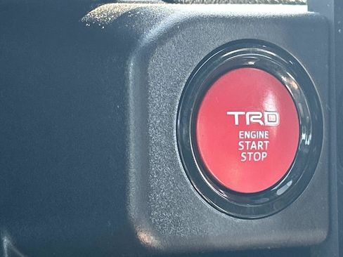 Used 2025 Toyota Tacoma TRD Sport RWD image 26