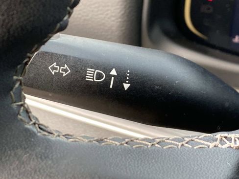 Used 2024 Jeep Wagoneer Series III image 21