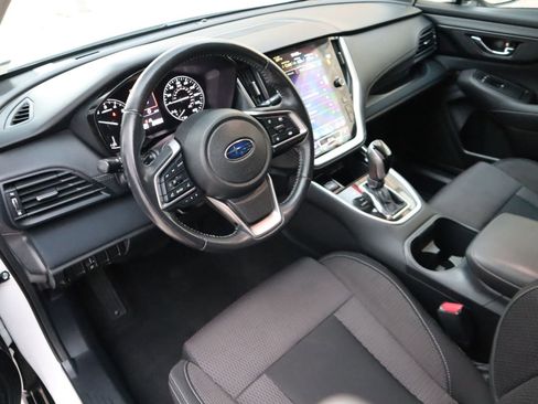 Used 2023 Subaru Outback Premium image 29