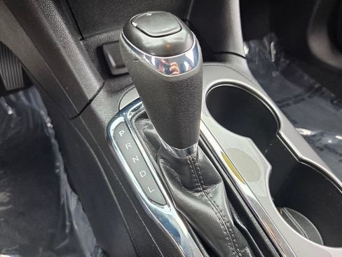Used 2017 Chevrolet Cruze LT w/ Convenience Package FWD image 27