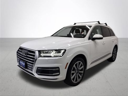 Used 2018 Audi Q7 2.0T Premium Plus w/ Premium Plus Package AWD/4WD image 2