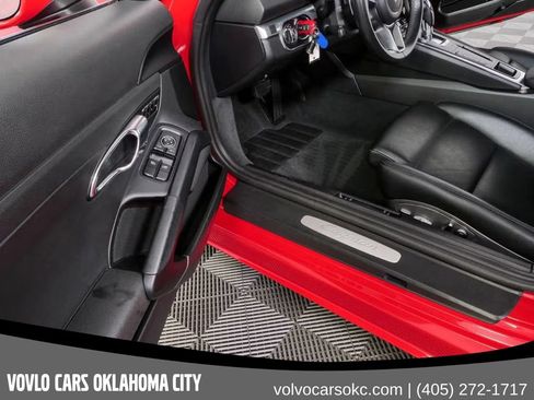 Used 2018 Porsche 718 Cayman RWD image 14