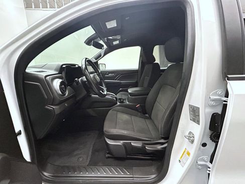 Used 2023 Chevrolet Colorado LT AWD/4WD image 10