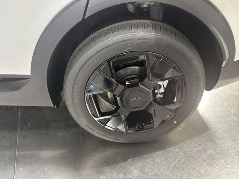 New 2026 Kia Sportage X-Line image 12