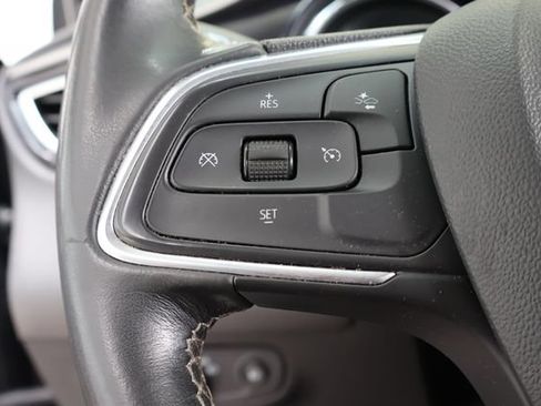 Used 2021 Buick Encore GX Select w/ Sport Touring Package FWD image 25