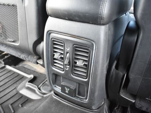 Used 2020 Jeep Grand Cherokee Altitude image 20