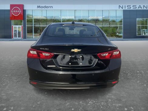 Used 2025 Chevrolet Malibu LT FWD image 7
