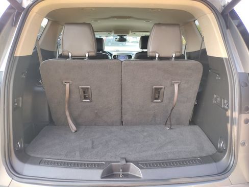 Used 2019 GMC Acadia Denali FWD image 17