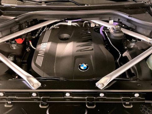 New 2026 BMW X7 xDrive40i image 17