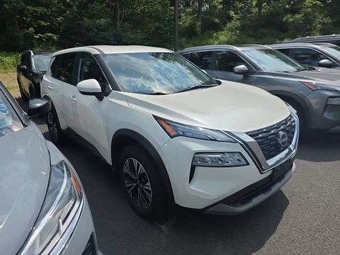 Used 2023 Nissan Rogue SV AWD/4WD image 7