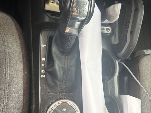 Used 2022 Ford Bronco Big Bend AWD/4WD image 4