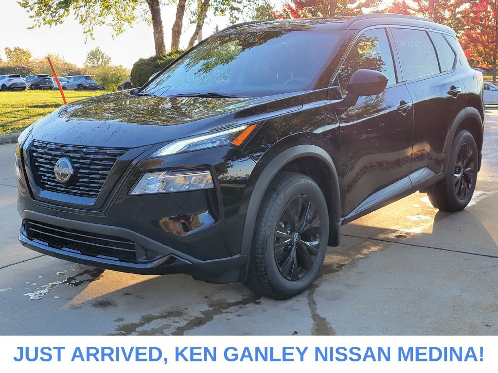 Certified 2023 Nissan Rogue SV w/ SV Premium B Package AWD/4WD image 7