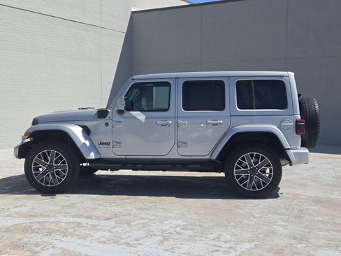 Used 2024 Jeep Wrangler High Altitude image 5
