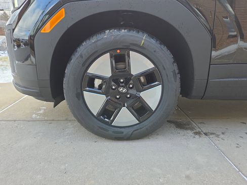 New 2026 Hyundai Santa Fe SE image 11