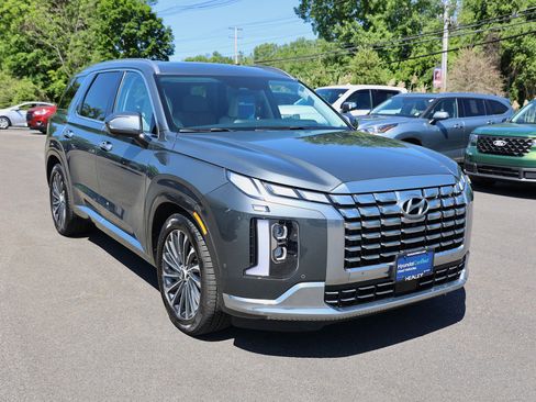 Used 2024 Hyundai Palisade Calligraphy AWD/4WD image 1