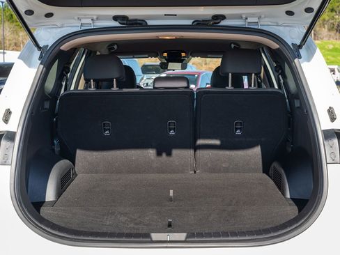 Used 2022 Hyundai Santa Fe SEL FWD image 15