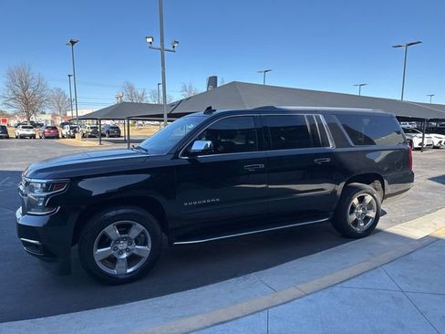 Used 2018 Chevrolet Suburban Premier image 1