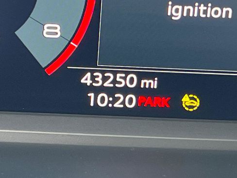 Certified 2022 Audi Q3 2.0T Premium Plus w/ Premium Plus Package image 28