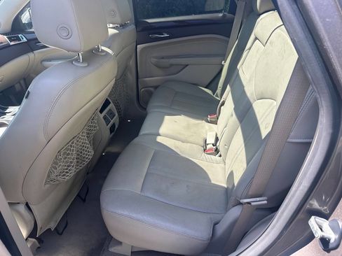 Used 2011 Cadillac SRX Luxury image 9