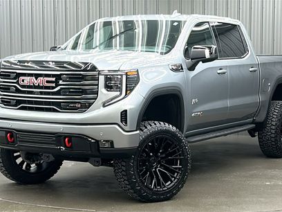 Used 2025 GMC Sierra 1500 AT4 w/ AT4 Premium Package