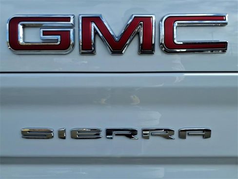 Used 2023 GMC Sierra 3500 AT4 w/ AT4 Premium Plus Package image 13